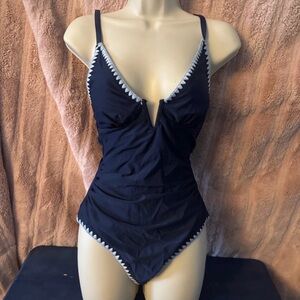 Cupshe Black and White One-Piece Swimsuit